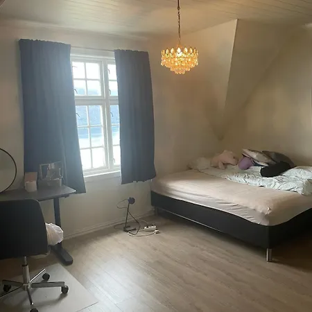 Pearl In Holiday home *